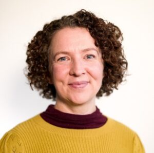 Dr Elaine Vickers