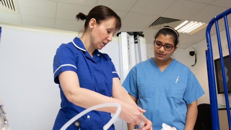 Neonatal nurses in RVI SIM Centre